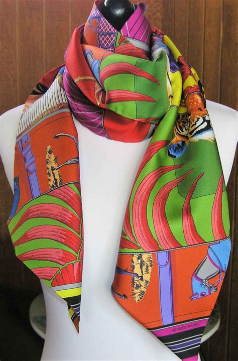 hermes le maxi twilly cut|Hermes maxi twilly scarf.